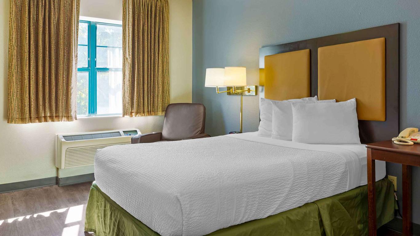 Extended Stay America Select Suites - Hartford - Manchester