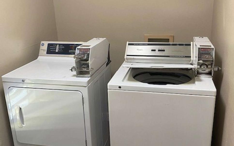 Laundry facility Photo