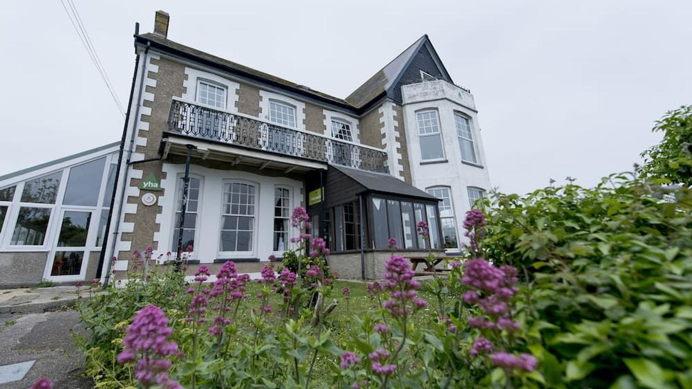 Yha Coverack - Hostel