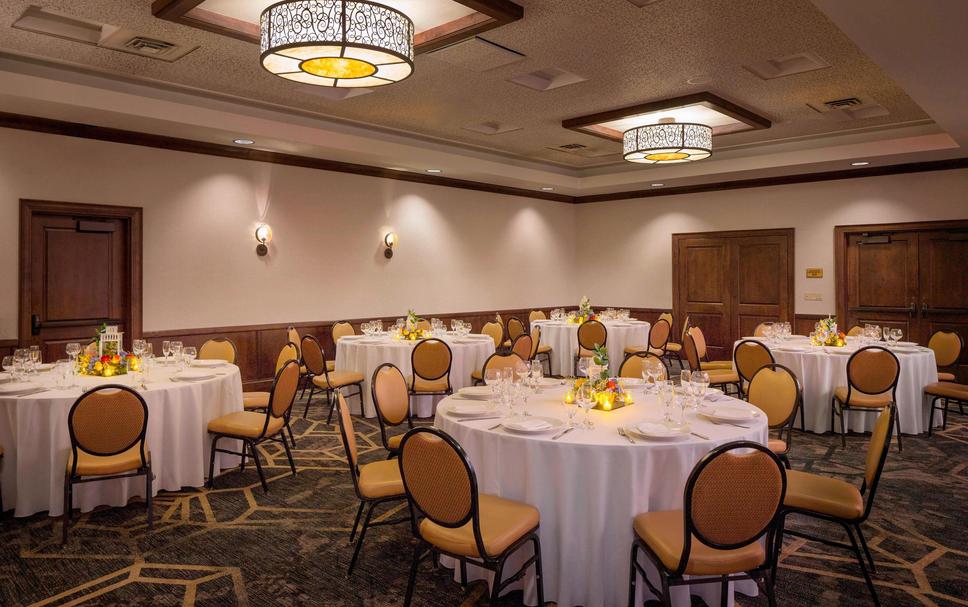 Banquet hall Photo