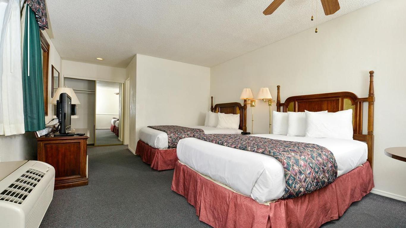 Americas Best Value Inn & Suites Lancaster