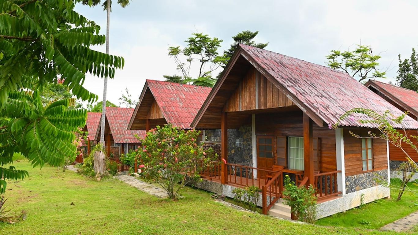 Krathom Khaolak Resort