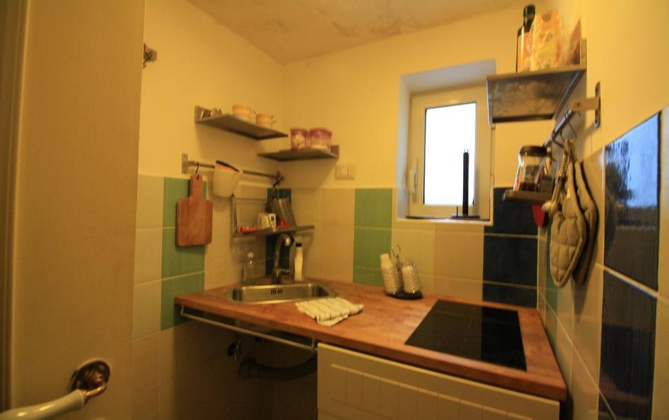 Kitchen Photo